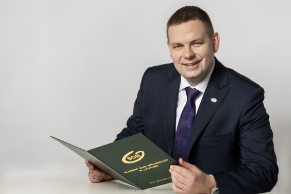  Tomasz Klimecki - Prezes Zarządu Rejonowego Banku Spółdzielczego w Lututowie