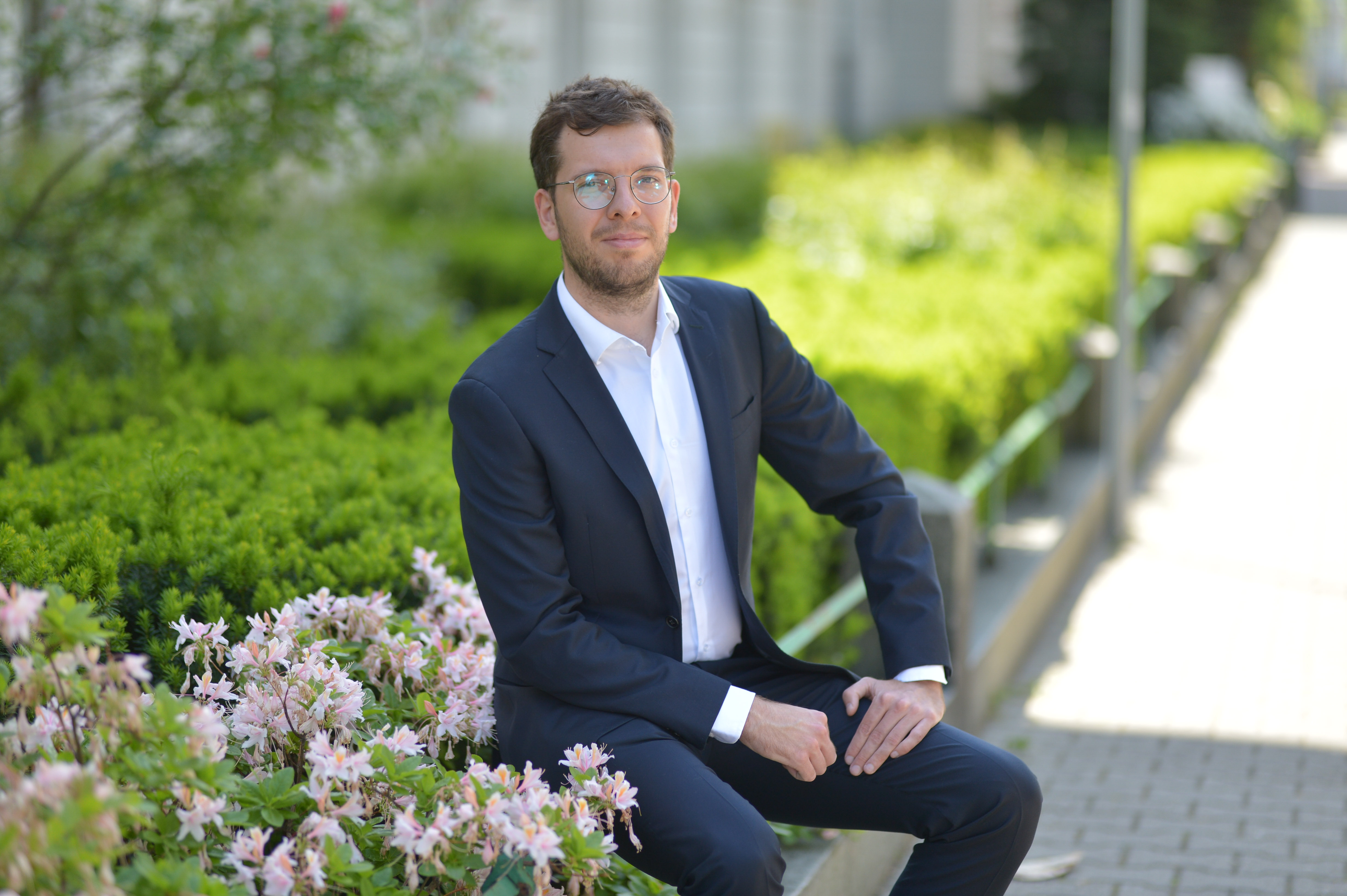 Dr Kamil Smolak