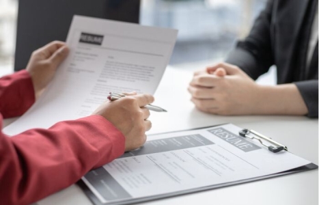 36 proc. firm planuje rekrutacje w I kwartale, 13 proc. będzie zwalniać